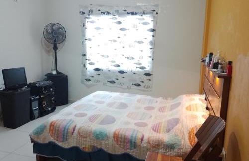 Santa Cruz Casa | Habitación con baño privado y transporte de aeropuerto incluído