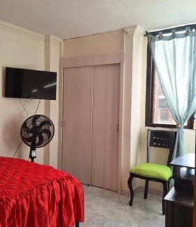 Guayabal Casa | Habitación céntrica y cómoda