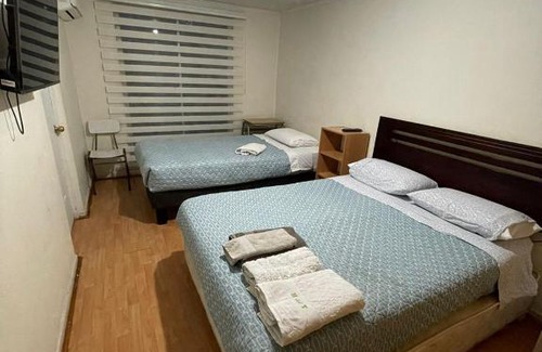Talca Casa | Habitación con AC - 2 camas baño privado