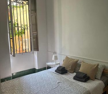 En Corts Casa | Habitación con Baño privado 1 cama de matrimonio