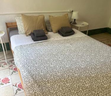 En Corts Casa | Habitación con Baño privado 1 cama de matrimonio