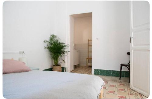 En Corts Casa | Habitación con Baño privado 1 cama de matrimonio