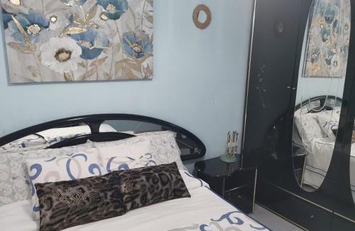 Galdar Casa | Habitación con baño privado