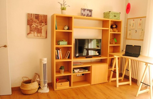 Capellades Casa | Habitación con patio en piso compartido