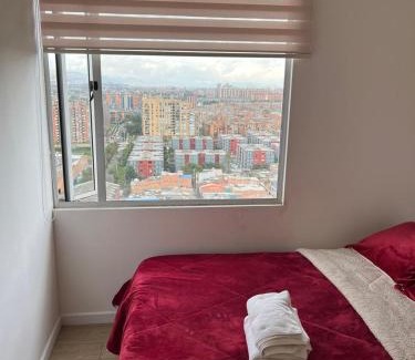 Fontibon Casa | Habitación con vista de la ciudad en Fontibón