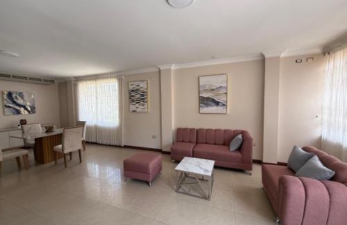 Machala Casa | Habitación Crucitas Piedra en Machala