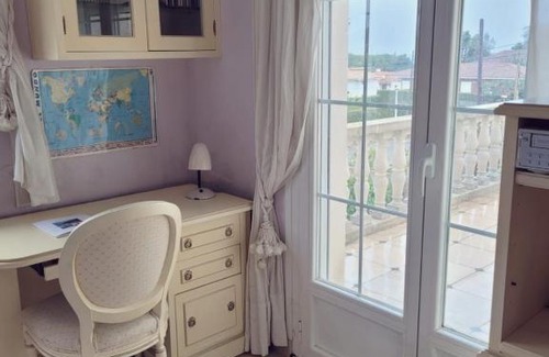 El Roc de Sant Gaieta Casa | Habitación en la playa en mansión de lujo