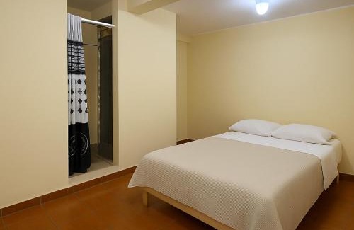 Víctor Larco Herrera Cama Y Desayuno | Habitación frente a centro comercial