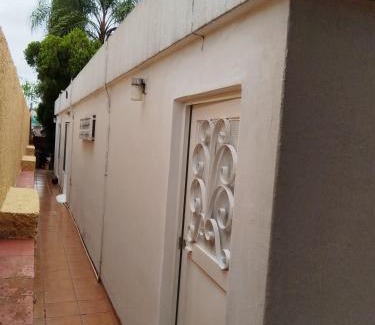 San Pedro Tlaquepaque Casa | Habitación independiente cerca de aeropuerto
