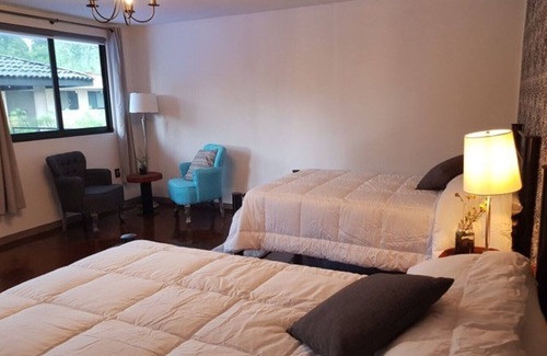 Valle de Bravo Casa | Habitación Oyamel en Santa Teresa!