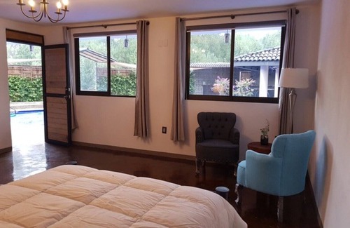 Valle de Bravo Casa | Habitación Oyamel en Santa Teresa!