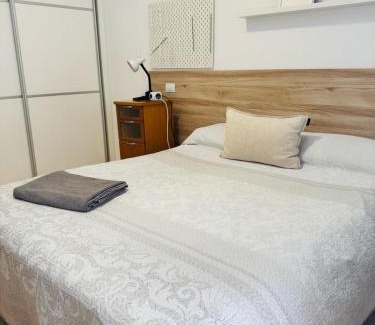 Santa Lucia Casa | Habitación Privada May con balcon