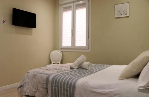 Zabala Casa | HABITACION CENTRAL CON WIFI