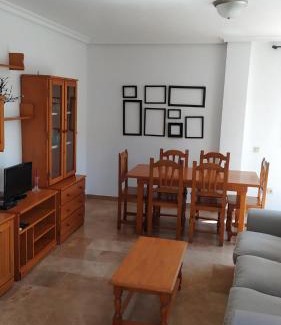 Almeria Centro Casa | HABITACIONES EN frente DEL PUERTO