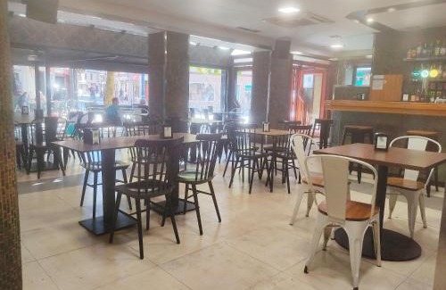 Mungia Hotel | Habitaciones triple familiar HOTEL LAUAXETA
