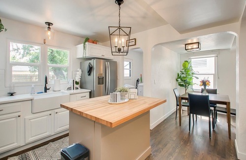 Sunset Casa | #HabitueHomes - The Valiant Vic