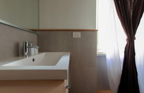 Porta Venezia Apartamento | HACCA COLLECTION 3-BR Oasis in Porta Venezia