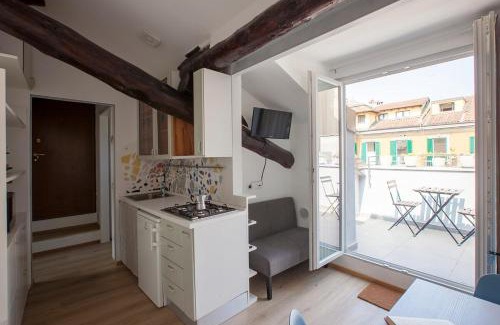 Lazzaretto Apartamento | HACCA Collection - Porta Venezia Attic 2BR