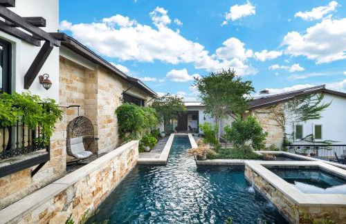 Forest Crest Casa | Hacienda - A Birdy Vacation Rental