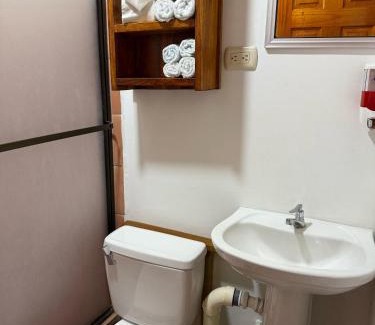 Savegre Cabina | Hacienda Baru