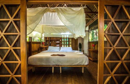 Tambopata Cabina | Hacienda Herrera Tambopata