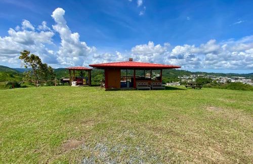 Cidra Apartamento | Hacienda La Loma Cozy Retreat with Jacuzzi & Views
