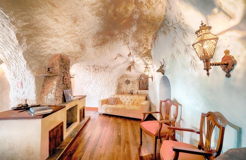 Pifo Hotel | Hacienda Las Cuevas Terra Lodge