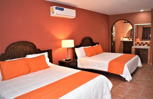 Centro Hotel | HACIENDA MONARCAS RESORT