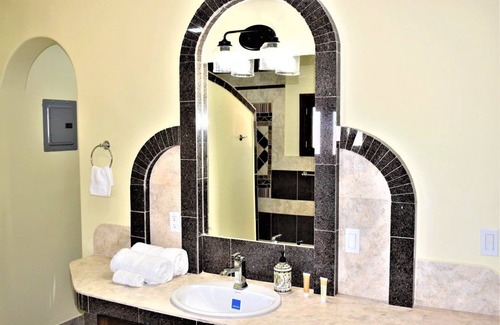 Centro Hotel | HACIENDA MONARCAS RESORT