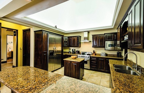 Playa Avellanas Villa | Hacienda Pinilla Vacation Rentals