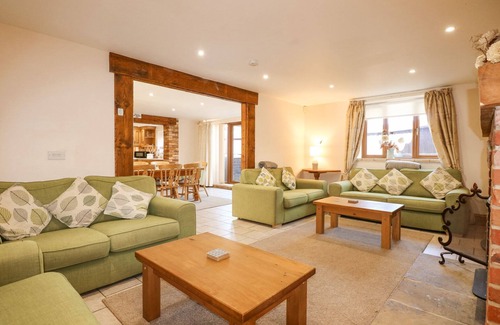 King's Lynn Cabaña | Hadleigh Farm Barn, REY LYNN