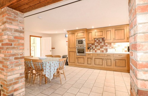 King's Lynn Cabaña | Hadleigh Farm Barn, REY LYNN