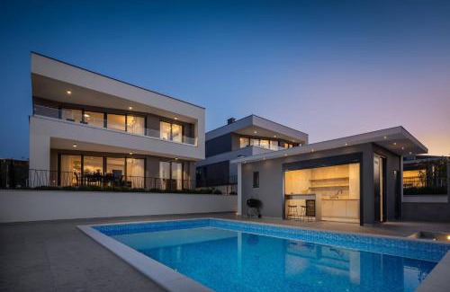 Zidarici Villa | HADRIE LUXURY RESORT AND VILLAS ROVA b