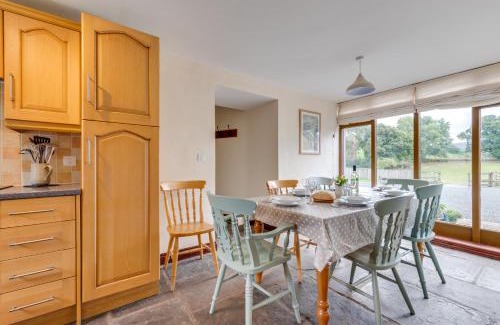 Cilmeri Casa | Hafan Llewelyn