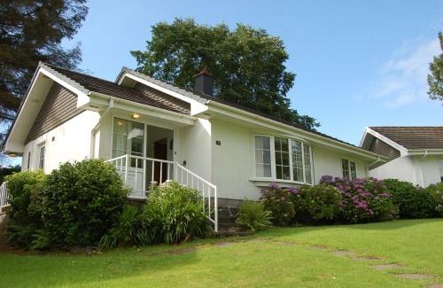 Cwrt Casa | Hafan Y Talgarth bungalow at Plas Talgarth resort