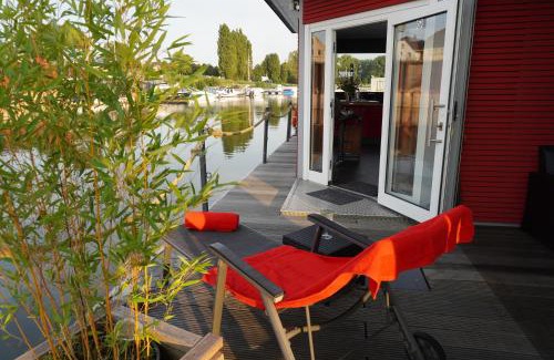 Hitdorf Alquiler De Eote | Hafen Oase - 2 Hausboote, 2 Whirlpool, 1 Sauna, Wellness