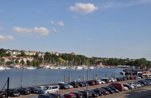 Flensburg Apartamento | Hafenblick vom Kapitänshaus