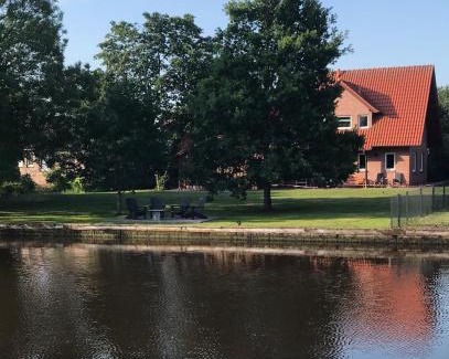 Weener Apartamento | Hafenfewo Weener - Urlaub direkt am Wasser