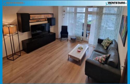 Bahnhofsviertel Apartamento | Hafenperle Ferienwohnung am Alten Stadthafen in Oldenburg - Zentrale City Lage