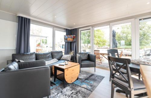 Usedom Alquiler De Eote | Hafenresort Karnin _ Hausboot Pit