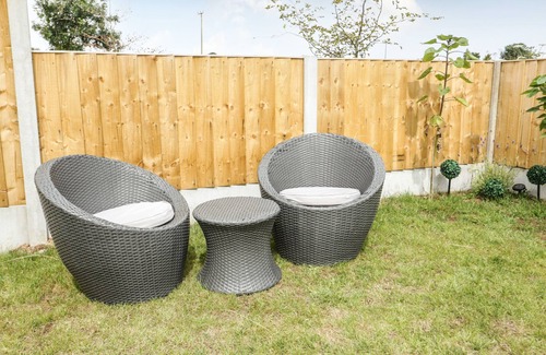 Brynteg Cabaña | HAFOD 8 PARC DELFRYN, family friendly, with a garden in Benllech