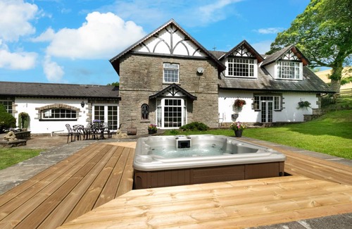 Trehafod Cabaña | Casa ∙ 6 habitaciones ∙ 13 personas