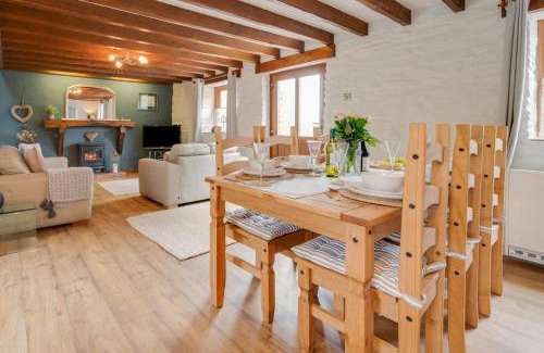 Bethania Casa | Hafod y Llwynog