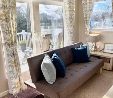 Berwick-upon-Tweed Casa | Haggerston Lola the Lodge and Betty the Van