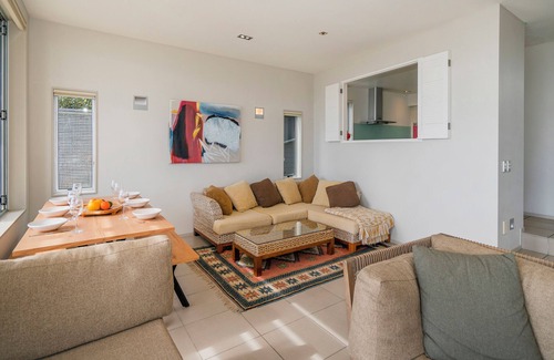 Hahei Casa | Hahei Oceanfront - Hahei Holiday Home