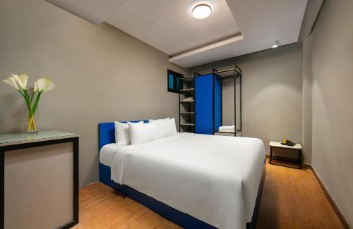 Dich Vong Hau Hotel | Hai Mươi Hotel & Apartment