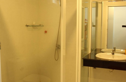 East Ham Tien Beach Hotel | Hai Yen Family Resort