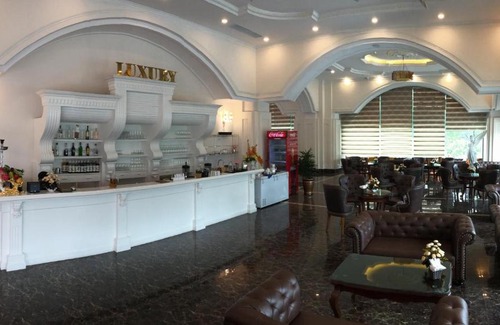 Cam Pha Hotel | Hai Yen Luxury Hotel