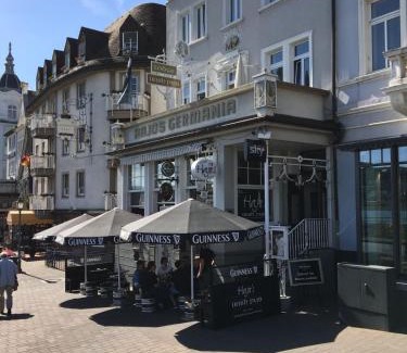 Mainz-Bingen Cabina | Hajo´s Germania Lodge & Irish Pub