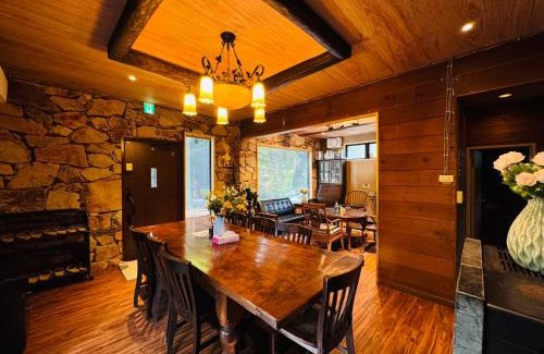 Hakone Chalet De Esquí | Hakone Central Chalet 箱根セントラルシャレー コンビニ近く 海賊船に乗ろう